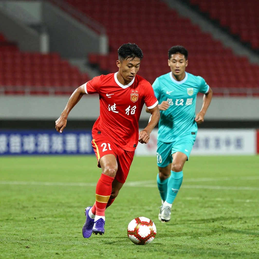 Bản báo cáo trống và thói quen lấp ô N/A ở V.League